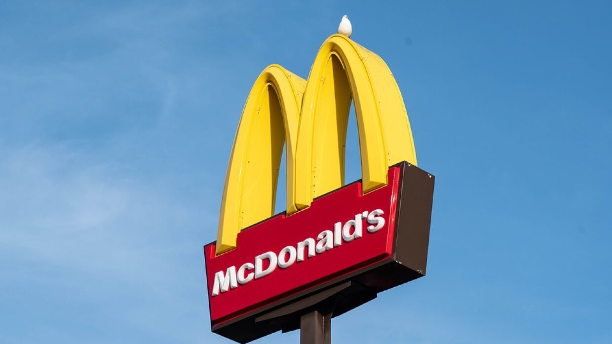 McDonald's должен убраться из России за дискриминацию русских, заявил Милонов