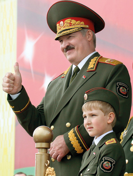 Верной дорогой идёте :)