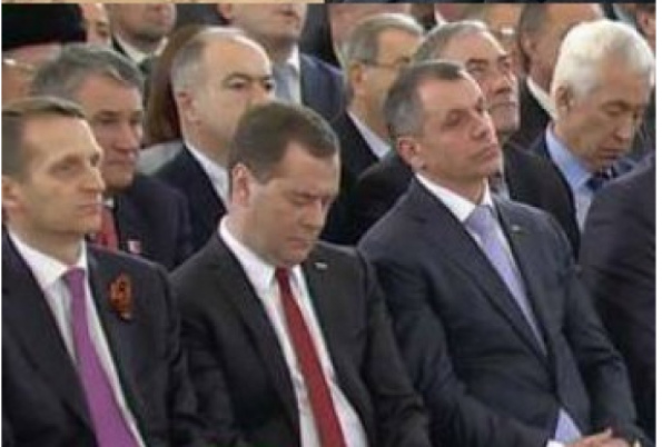 айфончик спит